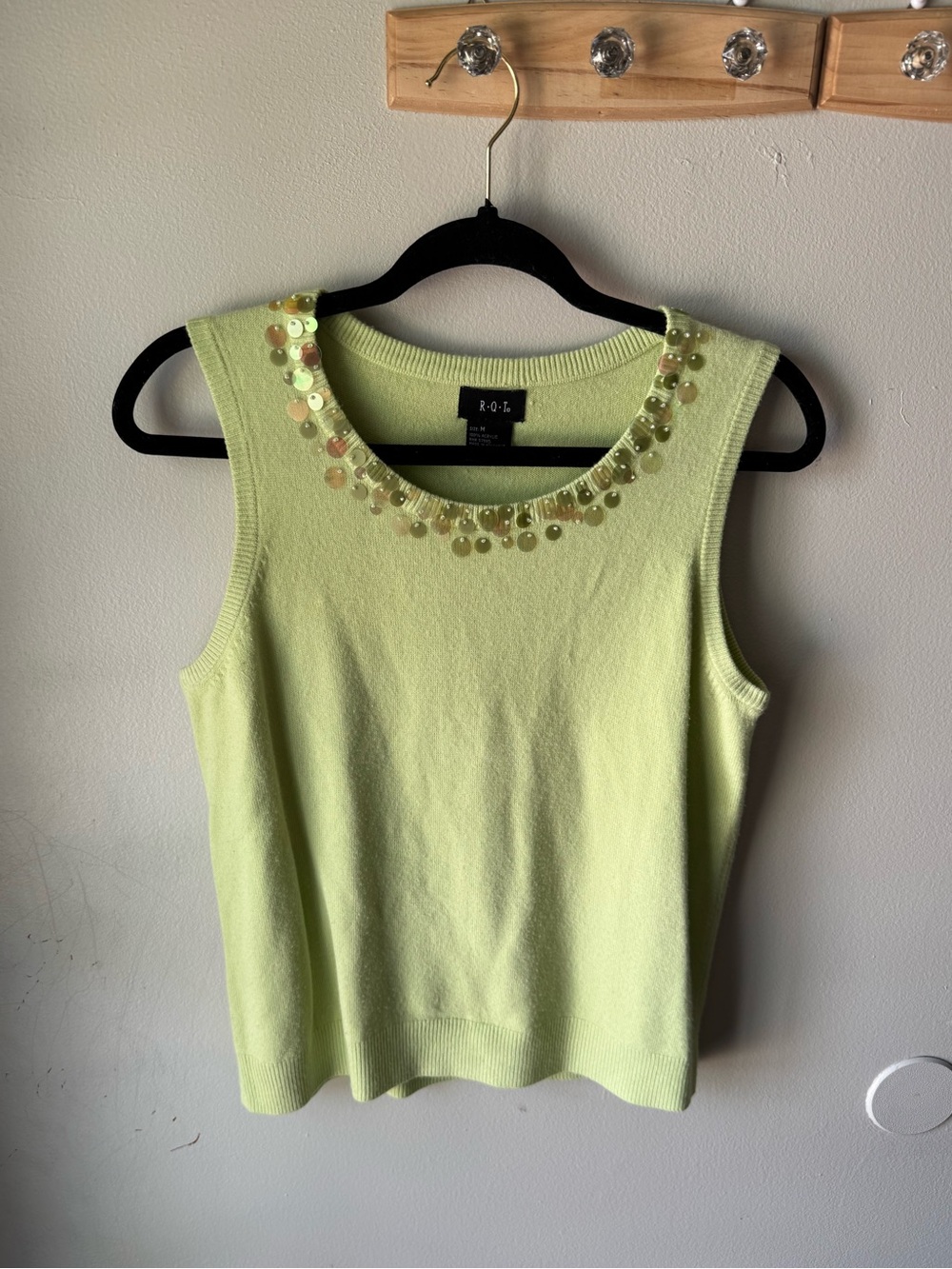Vintage R.Q.T. Lime Green Sequin Beaded Sweater Vest Top Medium Y2K